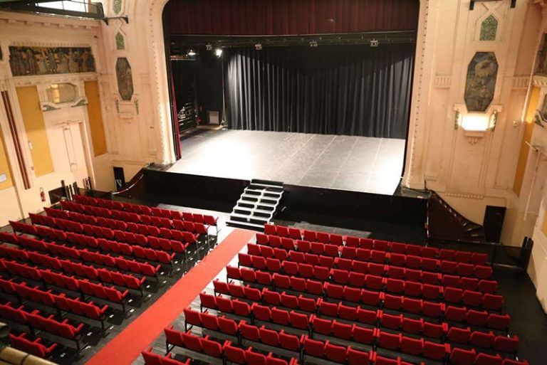 Le Théâtre communautaire d'Anzin Culture Valenciennes Métropole